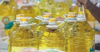 ময়মনসিংহের বাজারে সোয়াবিন তেলের সংকট